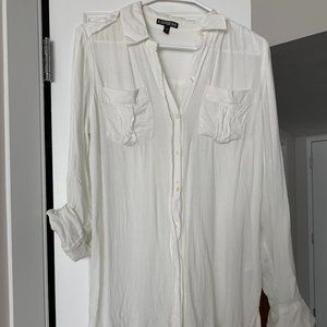 NWOT Express women's M oversized button-up shirt